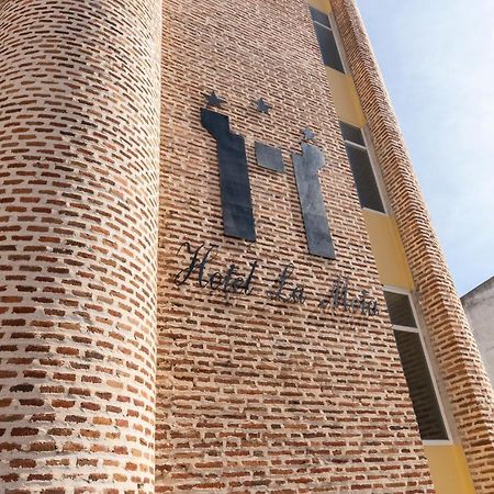 Hotel La Mota By Punta25 Hotels Group เมดีนา เดล กัมโป ภายนอก รูปภาพ